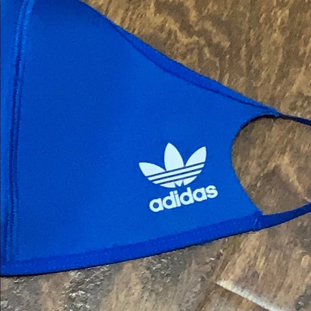 ADIDAS Unisex FACE COVER - Size M/L